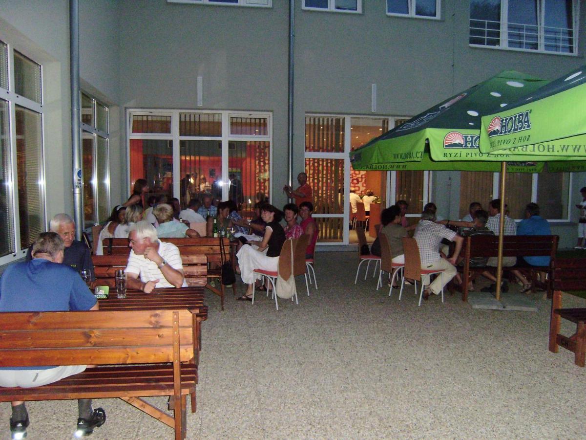 Sport Hotel Ticha Orlice Ústí nad Orlicí Exterior foto